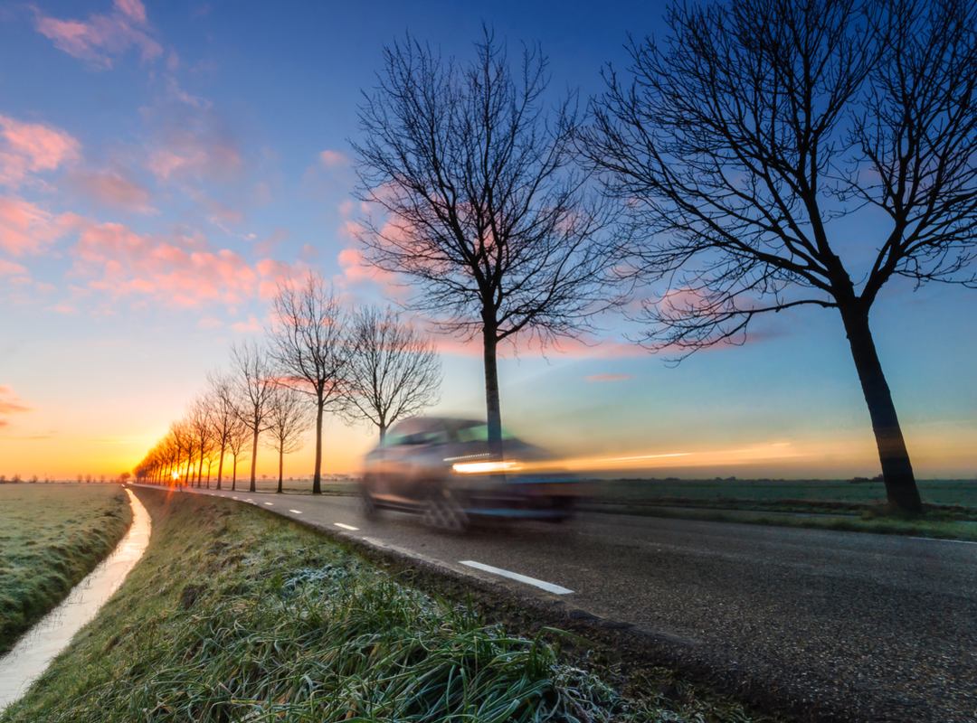 Foto auto op weg
